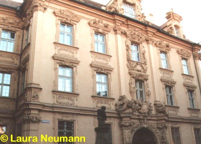 Bamberg: Fassade des Bttingerhauses